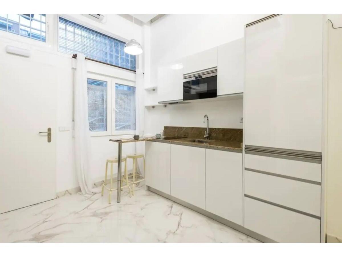 Little Cozy Loft Madrid Free Street Parking Wifi Barbadillo Bis Apartment Exterior photo